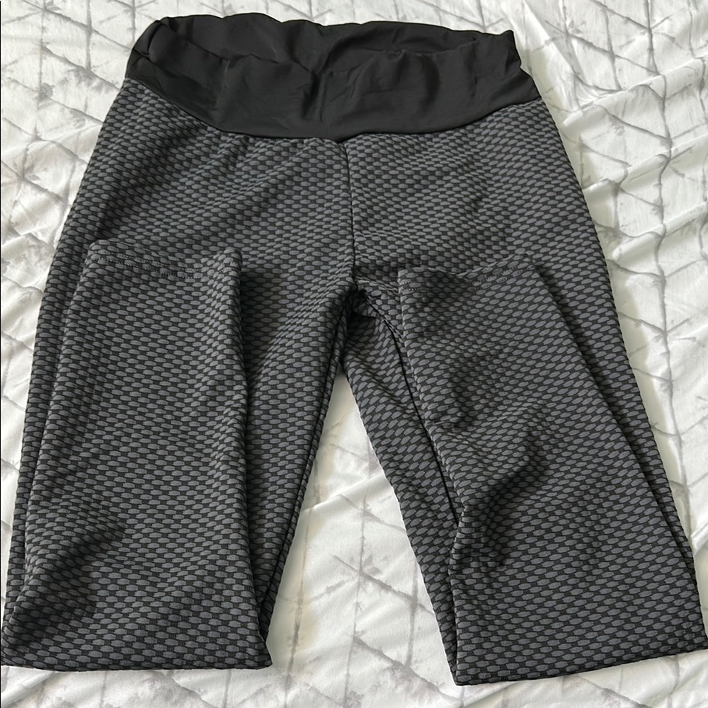 New Grey and Black Leggings